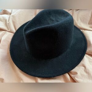 Classic Black Brimmed Hat